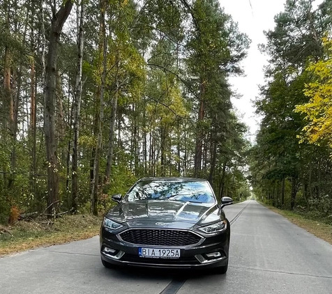 Ford Fusion cena 68900 przebieg: 121294, rok produkcji 2017 z Płock małe 121